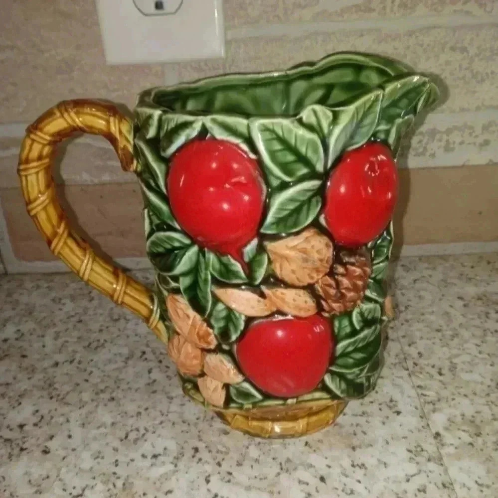 Vintage Inarco Japan Apples Nuts Leaves E4480 pitcher INARCO - Picture 2 of 7
